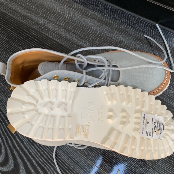 BUSCEMI WOMENS LADIES BOOTS BABY BLUE SIZE 40 US SOFT LEATHER RETAIL $795 - Picture 11 of 11